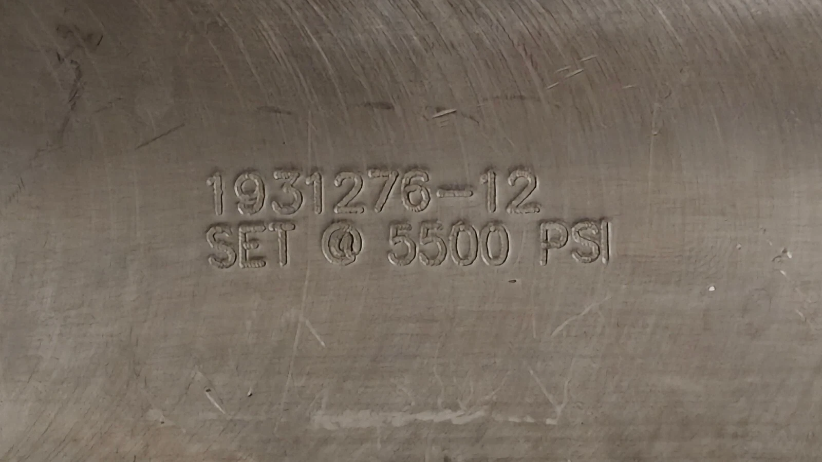 admin/uploads/uploads/gilmore proserv 25331-5 npt valve psi g192217_1.webp